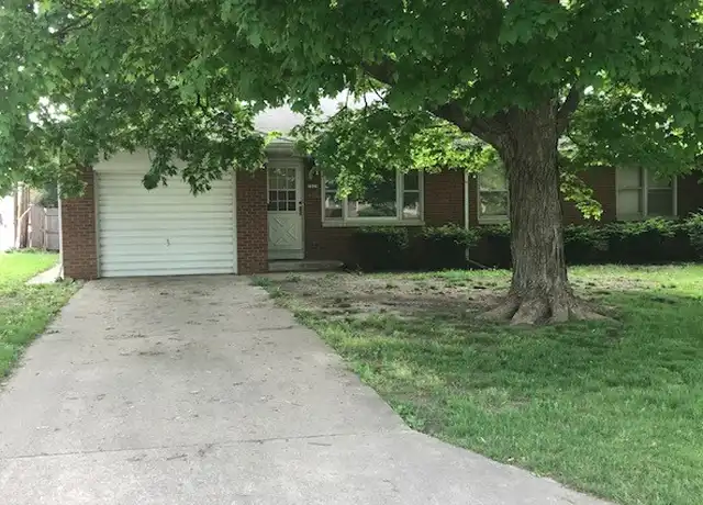 Property at 2020 Fletcher St, Urbana, IL, 61801, 2 beds, 1 bath, [object Object]