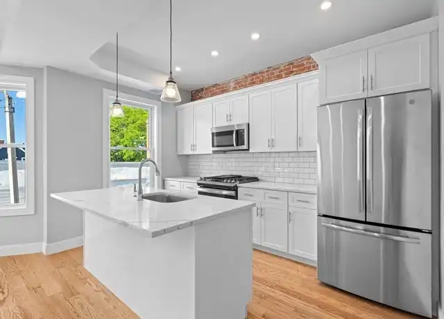 Property at 2 Mt Vernon St Unit 2, Dorchester, MA, 02125, 4 beds, 2 baths, [object Object]