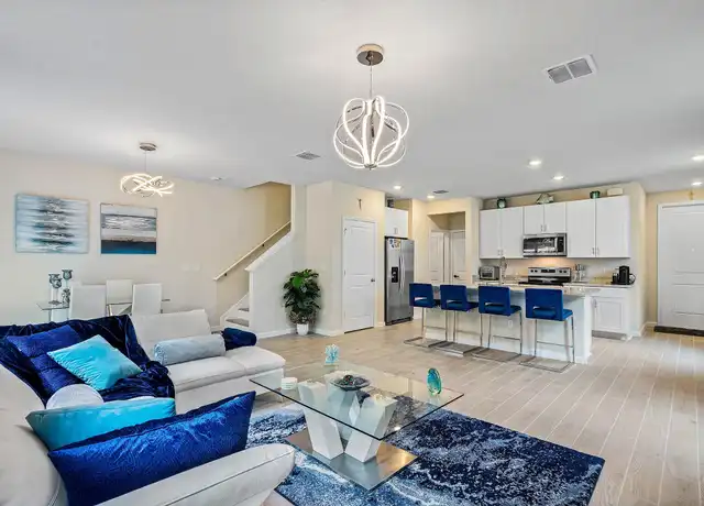 Property at 5623 Enclave Dr, Mangonia Park, FL, 33407, 3 beds, 2.5 baths, [object Object]