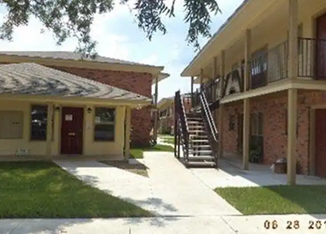 Property at 7626 Highway 60, Wallis, TX, 77485, 1 bed, 1 bath, [object Object]
