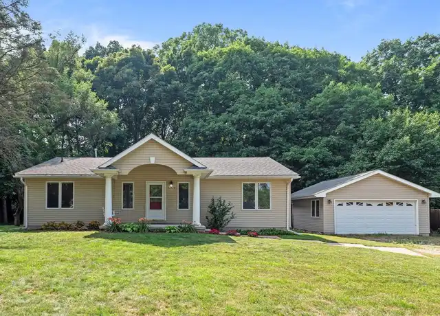 Property at 51429 Morowske Dr, Shelby Township, MI, 48316, 3 beds, 2 baths, [object Object]