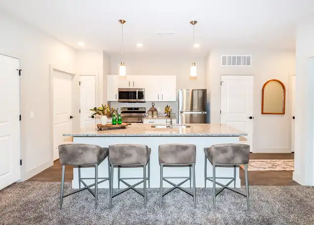 Property at The Cody on Hamilton - 7095 N Hamilton Rd, Westerville, OH, 43081, 1 bed, 1 bath, [object Object]