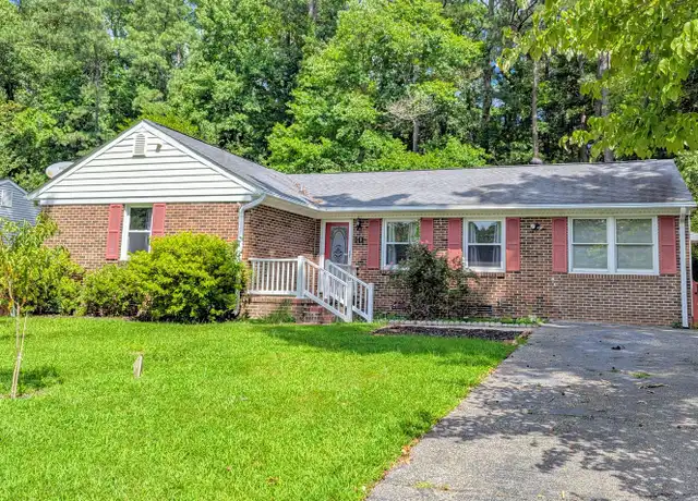 Property at 111 King William Dr, Williamsburg, VA, 23188, 3 beds, 2 baths, [object Object]