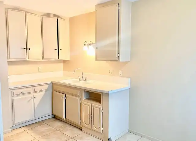 Property at 8616 N Loop Blvd Unit 1, California City, CA, 93505, 1 bed, 1 bath, [object Object]
