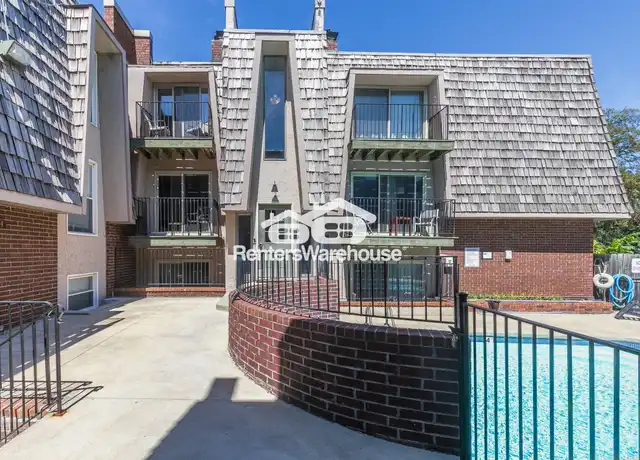 Property at 3602 Gillham Rd #11, Kansas City, MO, 64111, 2 beds, 1.5 baths, [object Object]