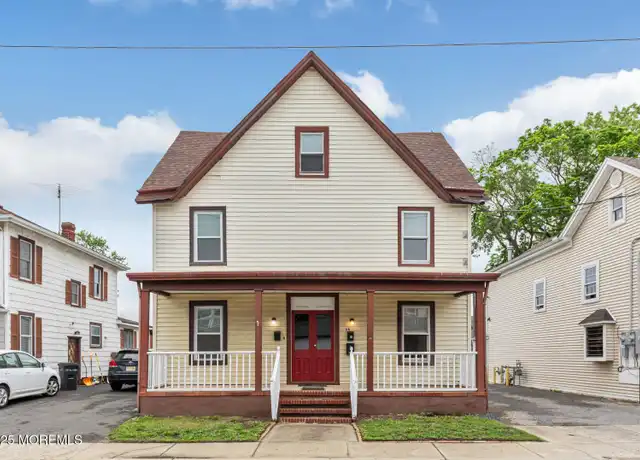 Property at 6 Water St Unit A, Englishtown, NJ, 07726, 2 beds, 1 bath, [object Object]