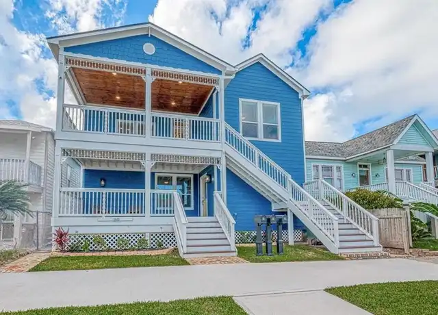 Property at 1110 Avenue K Unit 2, Galveston, TX, 77550, 2 beds, 2 baths, [object Object]