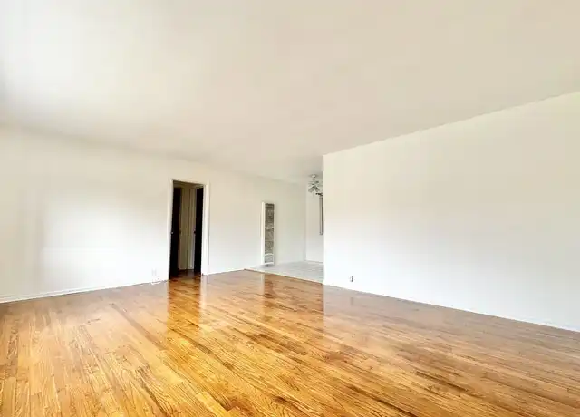 Property at 418 Vernon Ave Unit B, Venice, CA, 90291, 1 bed, 1 bath, [object Object]