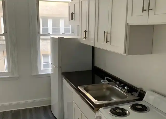 Property at 1630 Commonwealth Ave Unit 14, Brighton, MA, 02135, 2 beds, 1 bath, [object Object]