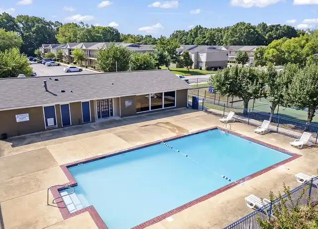 Property at Village Square Landings - 4141 Pinson Valley Pkwy, Birmingham, AL, 35215, 1-3 bed, 1-2 bath, [object Object]
