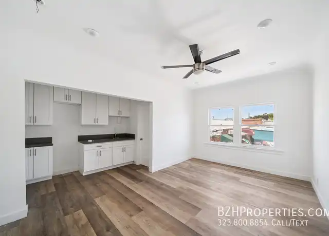 Property at 1316 S Mariposa Ave Unit 205B, Los Angeles, CA, 90006, 1 bed, 1 bath, [object Object]