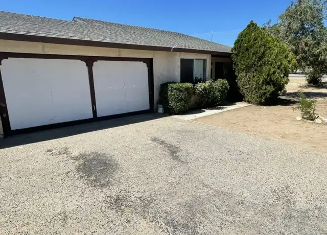 Property at 12525 Kiowa Rd, Apple Valley, CA, 92308, 2 beds, 1 bath, [object Object]