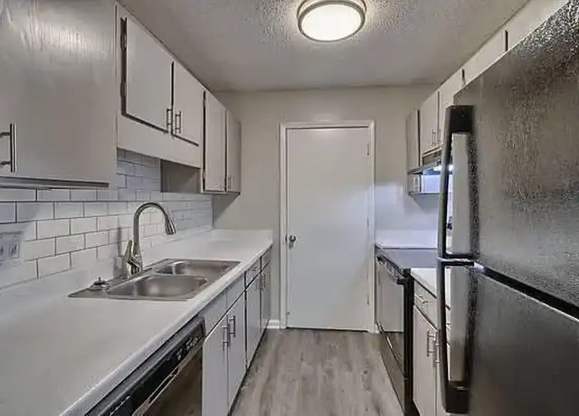 Property at Ovation @ 3500 - 3500 Fernandina Rd, Columbia, SC, 29210, 1-2 bed, 1-2 bath, [object Object]