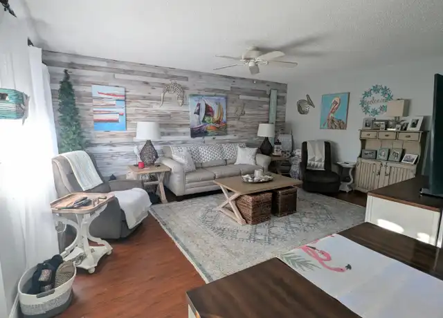 Property at 172 Berkshire H Unit H, West Palm Beach, FL, 33417, 2 beds, 2 baths, [object Object]