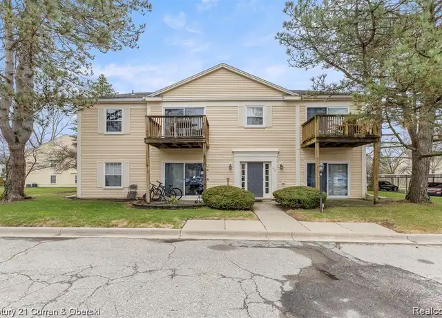 Property at 910 Chestnut Hill Dr Unit E, Auburn Hills, MI, 48326, 2 beds, 1 bath, [object Object]