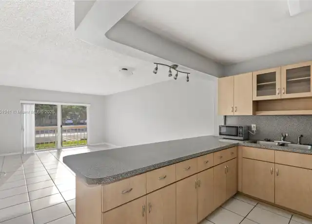 Property at 7815 Camino Real Unit I101, Miami, FL, 33143, 2 beds, 1 bath, [object Object]