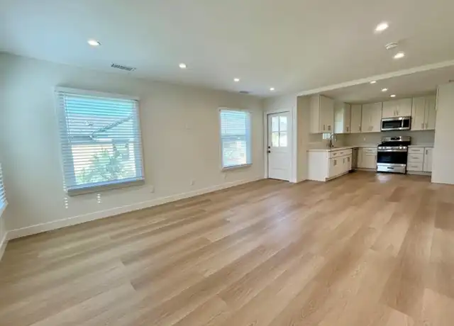 Property at 827 N Adams St Unit 827 1/2, Glendale, CA, 91206, 2 beds, 2 baths, [object Object]