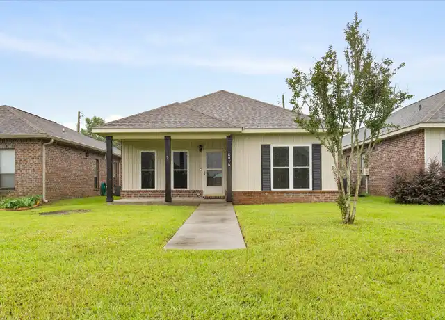 Property at 18046 Krchak Ln, Robertsdale, AL, 36567, 3 beds, 2 baths, [object Object]