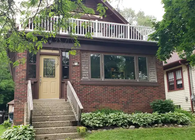 Property at 93 Elmhurst St, Crystal Lake, IL, 60014, 3 beds, 1 bath, [object Object]