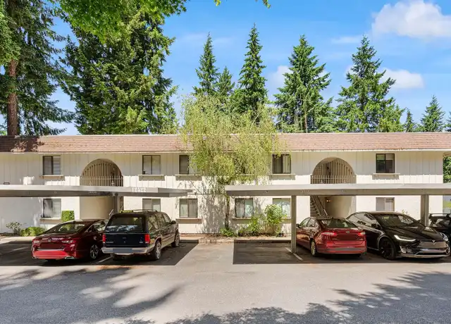 Property at 12522 NE 117th Pl, Kirkland, WA, 98034, 2 beds, 1 bath, [object Object]