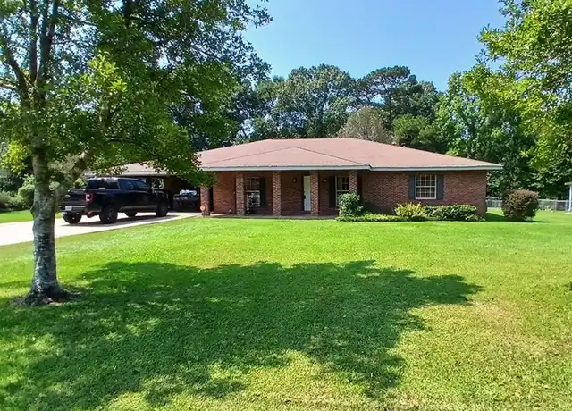 Property at 1712 Louis Ln, Bogalusa, LA, 70427, 3 beds, 2 baths, [object Object]