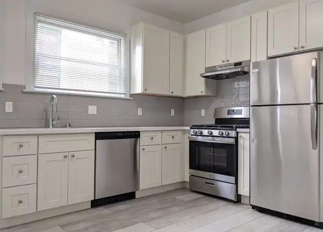 Property at 3664 17th St Unit 3660, San Francisco, CA, 94114, 2 beds, 1 bath, [object Object]
