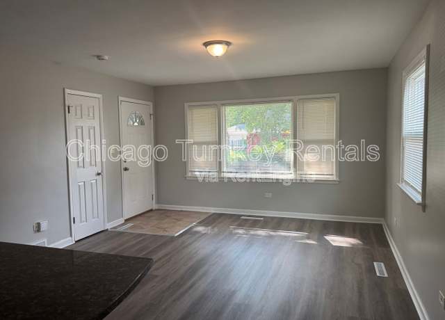 Photo of 17729 Community St, Lansing, IL 60438