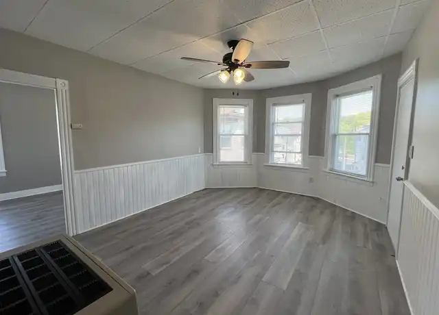 Property at 19 Malvey St Unit 3, Fall River, MA, 02720, 2 beds, 1 bath, [object Object]