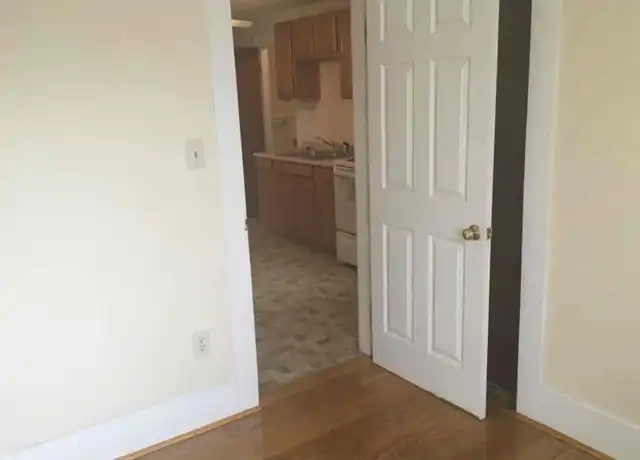 Property at 60 Merrick St Unit 3R, Worcester, MA, 01609, 1 bed, 1 bath, [object Object]