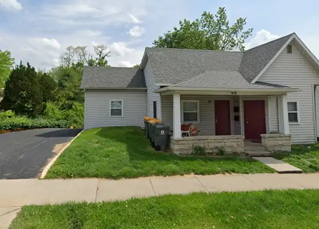 Property at 919 W 2nd St Unit 03, Bloomington, IN, 47403, 2 beds, 1 bath, [object Object]