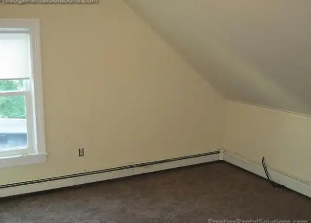 Property at 44 Pearl St Unit 9, Middleborough, MA, 02346, 5 beds, 1.5 baths, [object Object]