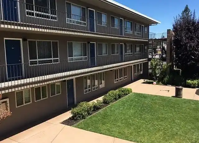 Property at Woodside Palms - 1008 Woodside Rd, Redwood City, CA, 94061, 2 beds, 1 bath, [object Object]