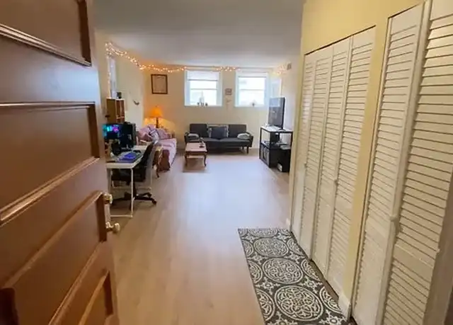 Property at 36 Abbott St, Worcester, MA, 01602, 1 bed, 1 bath, [object Object]