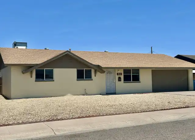 Property at 4024 W Las Palmaritas Dr, Phoenix, AZ, 85051, 3 beds, 2 baths, [object Object]