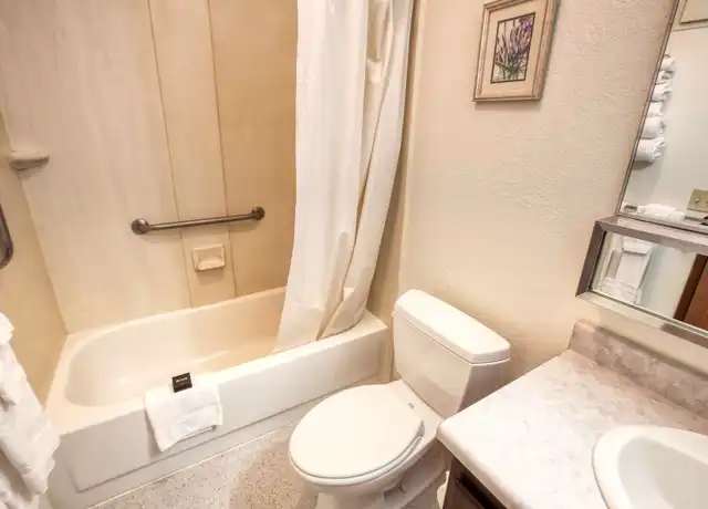 Property at 412 Wedgewood Dr Unit L27, Fairbanks, AK, 99701, 1 bed, 1 bath, [object Object]