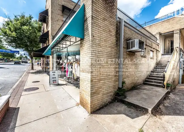 Property at 626 W Dickson St Unit A, Fayetteville, AR, 72701, 1 bed, 1 bath, [object Object]