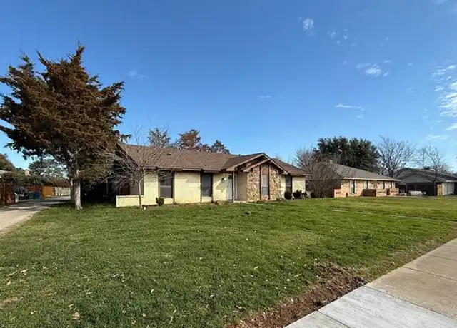 Property at 69 Lakewood Dr, Hickory Creek, TX, 75065, 3 beds, 2 baths, [object Object]