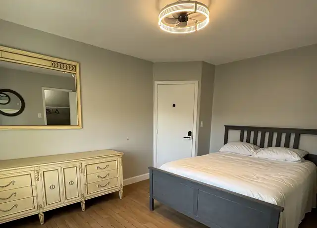 Property at 805 E Taylor St Unit Bedroom 5, Kokomo, IN, 46901, 5 beds, 2 baths, [object Object]