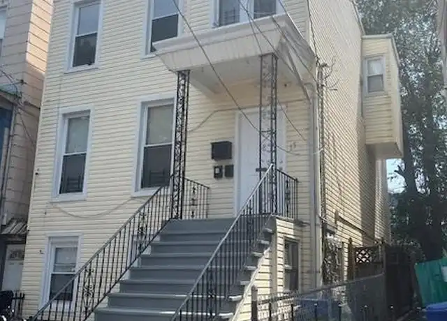 Property at 15 Irving St Unit 1, Jersey City, NJ, 07307, 1 bed, 1 bath, [object Object]