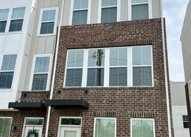 Property at 240 Parkwood Ave, Charlotte, NC, 28206, 3 beds, 4 baths, [object Object]