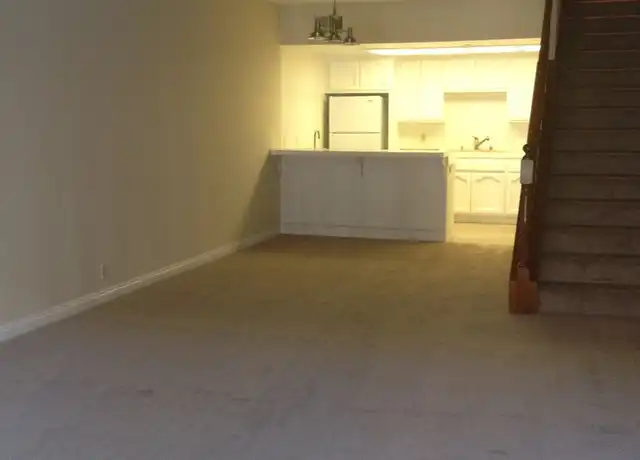 Property at 17200 Newhope St Unit 28-A, Fountain Valley, CA, 92708, 1 bed, 1 bath, [object Object]