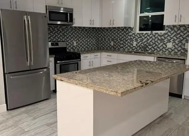 Property at 119 E 32nd St, Houston, TX, 77018, 3 beds, 2.5 baths, [object Object]