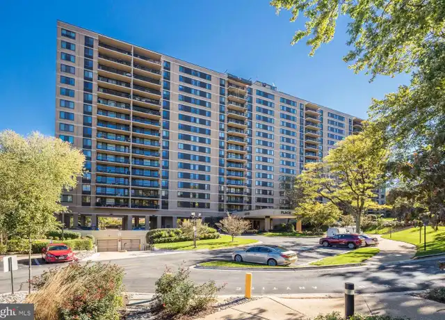 Property at 5500 Holmes Run Pkwy #601, Alexandria, VA, 22304, 1 bed, 1.5 baths, [object Object]