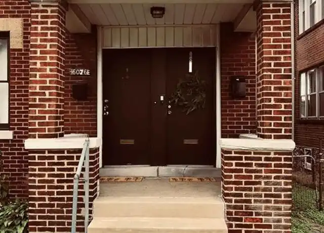 Property at 6076 Arsenal St #2, St. Louis, MO, 63139, 2 beds, 1 bath, [object Object]