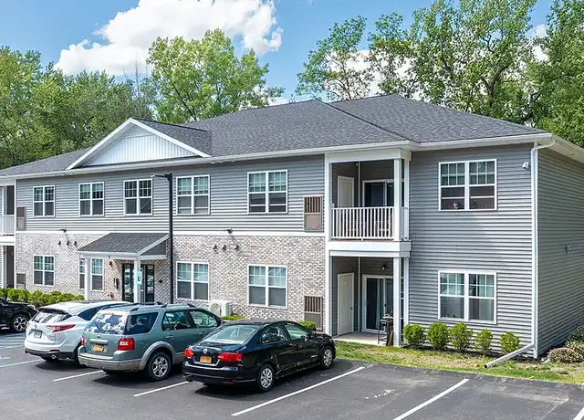 Property at Fairway Woods of Troy - 171 Oakwood Ave, Troy, NY, 12182, 1-2 bed, 1-2 bath, [object Object]
