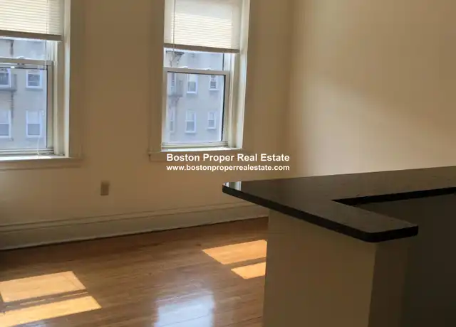 Property at 28 Queensberry St Unit 6K, Boston, MA, 02215, 1 bed, 1 bath, [object Object]