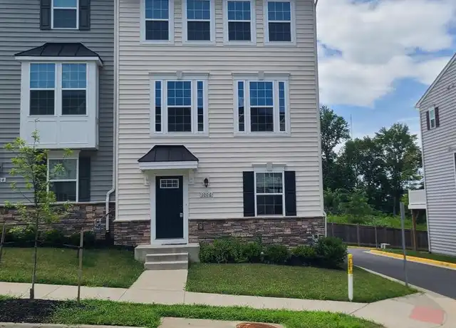 Property at 1006 Valley Run Dr, Fredericksburg, VA, 22401, 3 beds, 3.5 baths, [object Object]