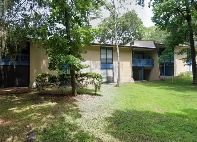 Property at 2811 SW Archer Rd Unit T167, Gainesville, FL, 32608, 1 bed, 1 bath, [object Object]