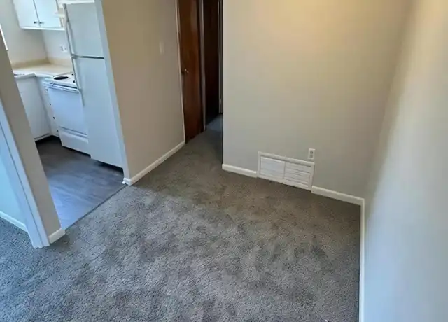 Property at 760 5th Ave, East Mc Keesport, PA, 15035, 1 bed, 1 bath, [object Object]