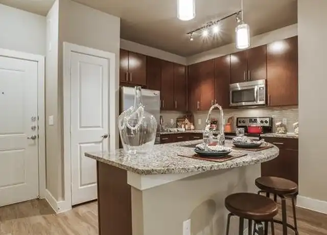 Property at 610 Via Ravello Unit 5511, Irving, TX, 75039, 1 bed, 1 bath, [object Object]
